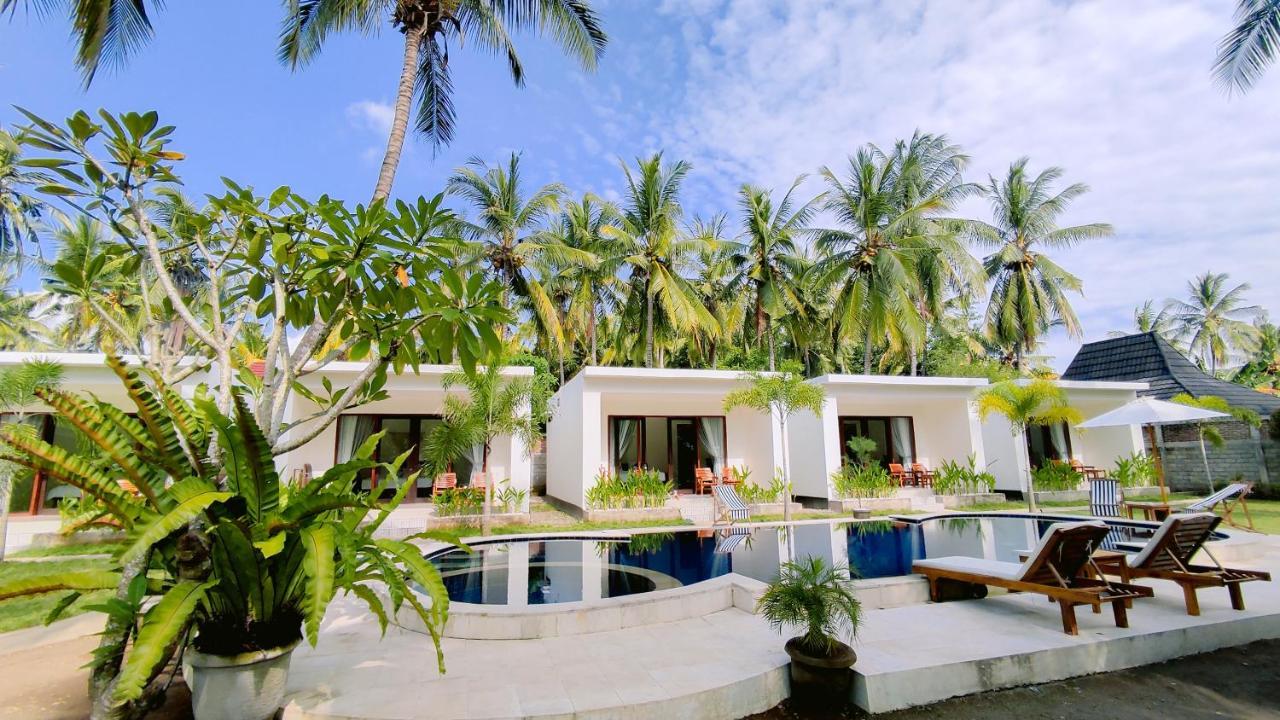 Отель The Kebon Lombok Kuta  Экстерьер фото