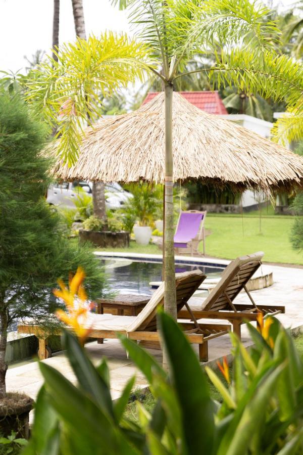 Отель The Kebon Lombok Kuta  Экстерьер фото